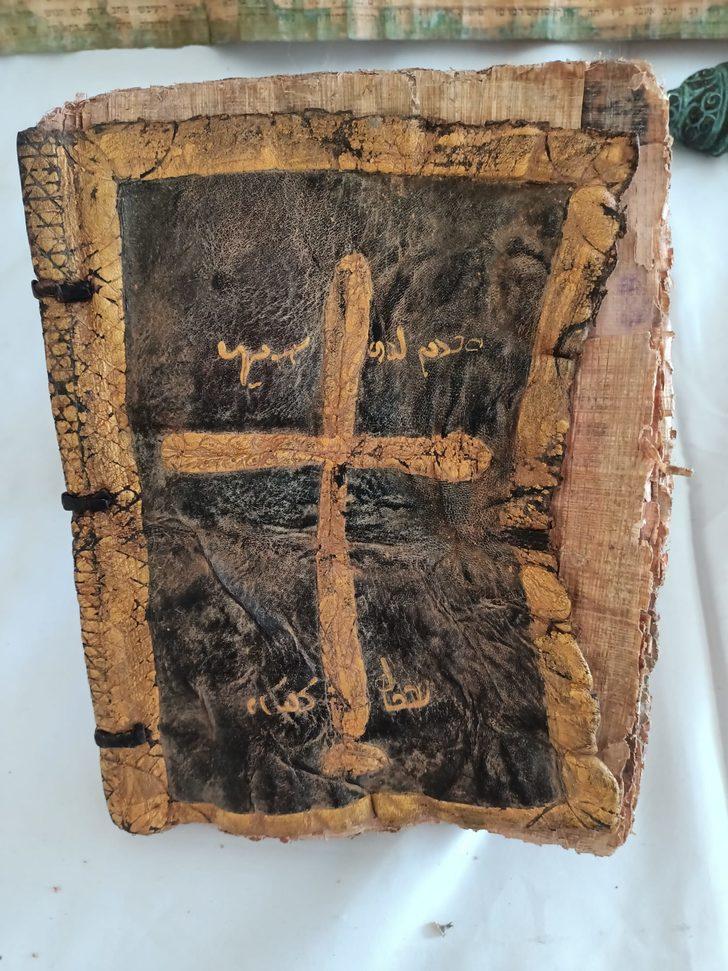 Kırklareli'nde el yazması 3 dini kitap ele geçirildi G4