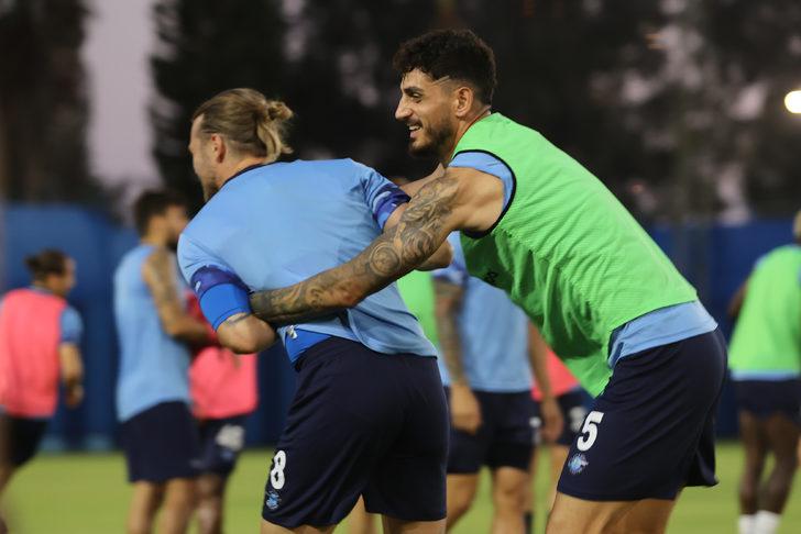 Adana Demirspor, Sivasspor maçı hazırlıklarını tamamladı G5