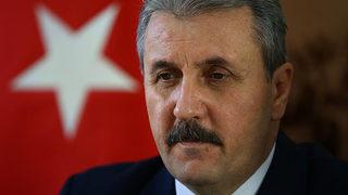 Büyük Birlik Partisi Genel Başkanı Mustafa Destici'den Türk bayrağının yakılmasına sert tepki!