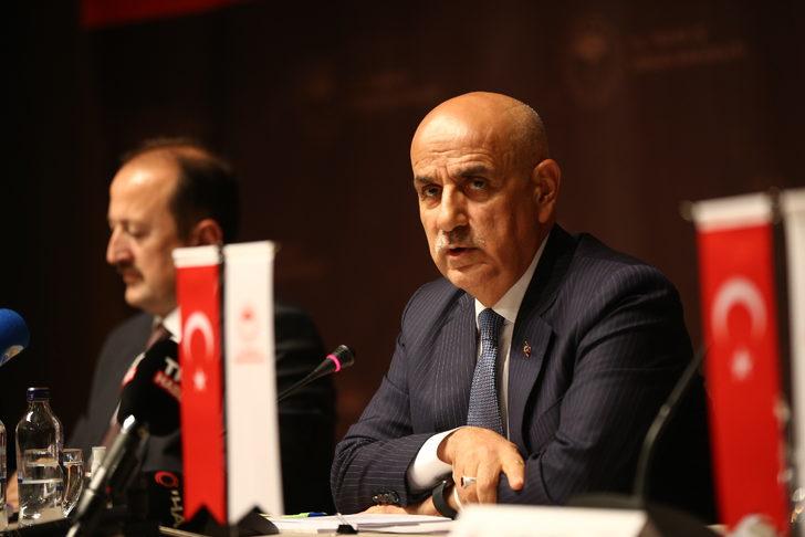 Bakan Kirişci, Mersin'de Tarım Sektör Temsilcileri Toplantısı'nda konuştu: G3