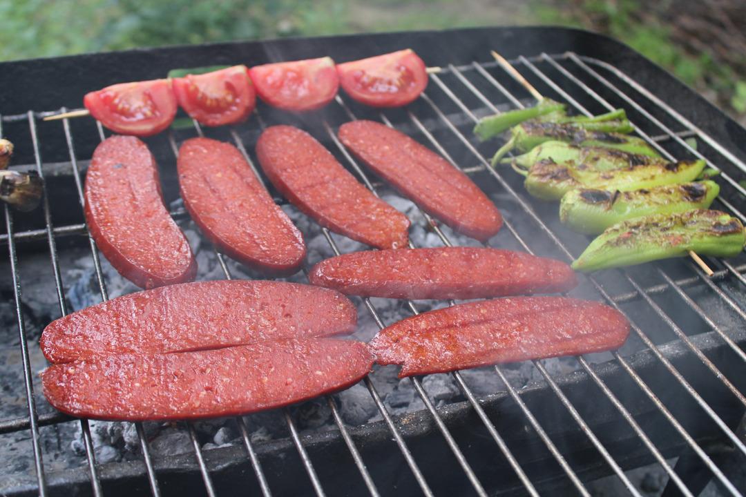 En tehlikeli yiyecekler, hemen hayatınızdan &ccedil;ıkarın: Kalbinizi &ccedil;&uuml;r&uuml;t&uuml;yor!