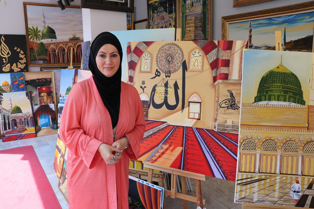 Edirne'de "ev hanımı ressam" sergi salonu a&ccedil;arak hayalini ger&ccedil;ekleştirdi