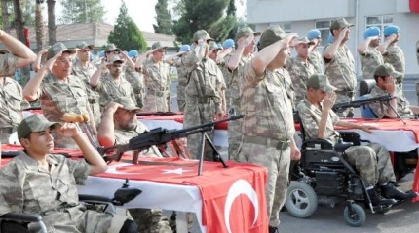 Şanlıurfa’da 30 engelli bir günlük asker oldu