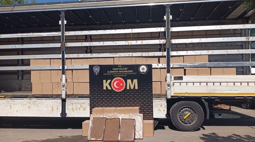 Uşak'ta 3 milyon kaçak sigara ele geçirildi