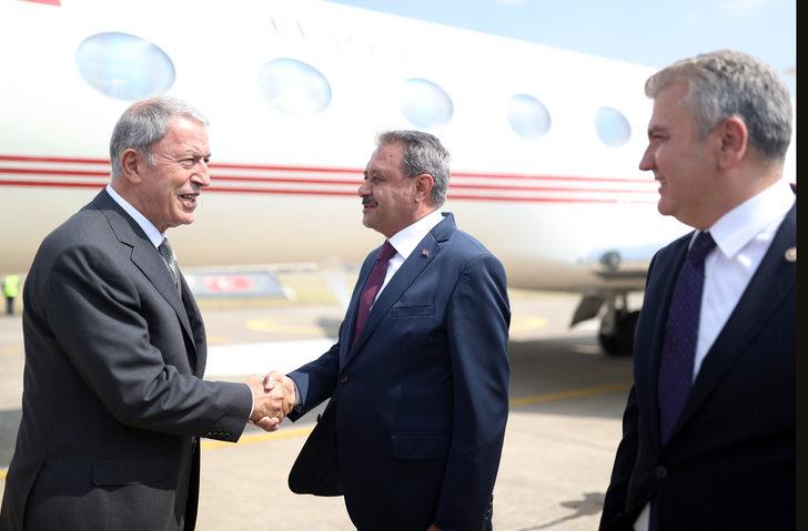 Milli Savunma Bakanı Akar'dan, 9. Ana Jet Üs Komutanlığına ziyaret G1