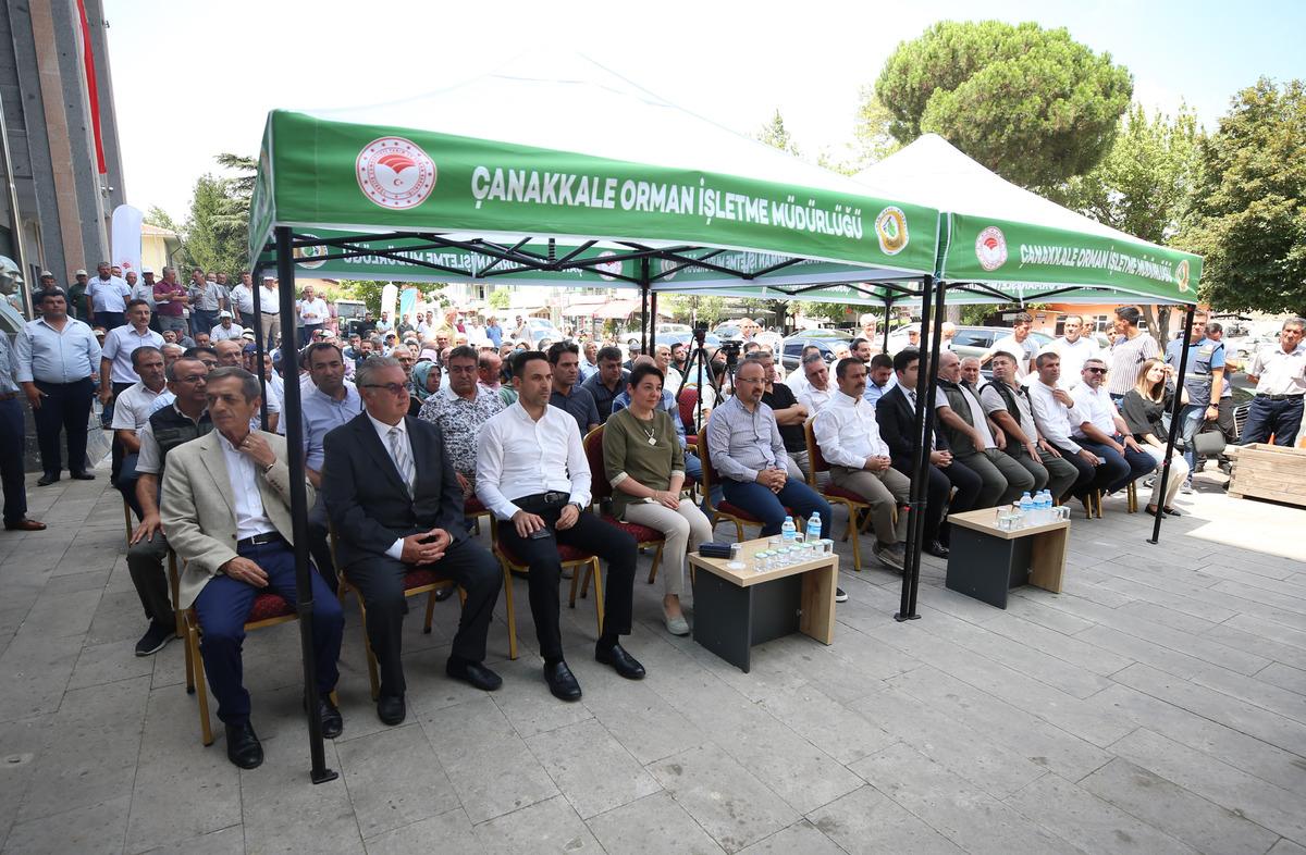 AK Parti Grup Başkanvekili Turan, yangın s&ouml;nd&uuml;rme tankeri dağıtım t&ouml;reninde konuştu: