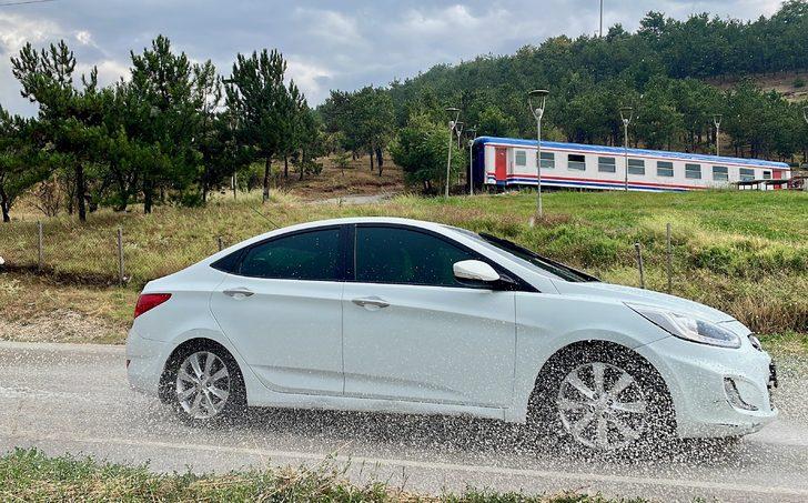 Eskişehir'de sağanak etkili oldu G3