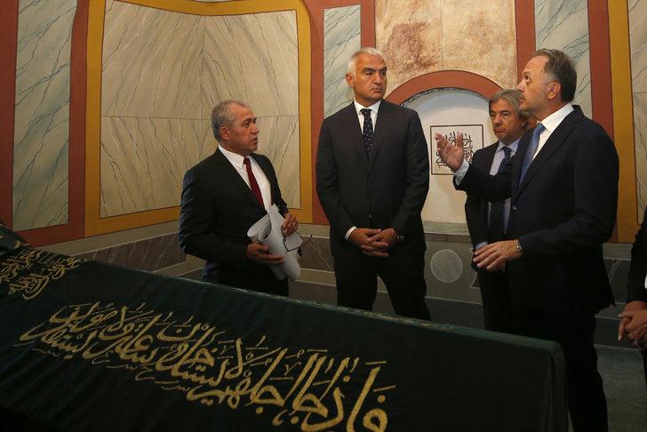 Bakan Ersoy, Nevşehir'de restorasyonu tamamlanan Bektaş Efendi Türbesi'nin açılışına katıldı: G3