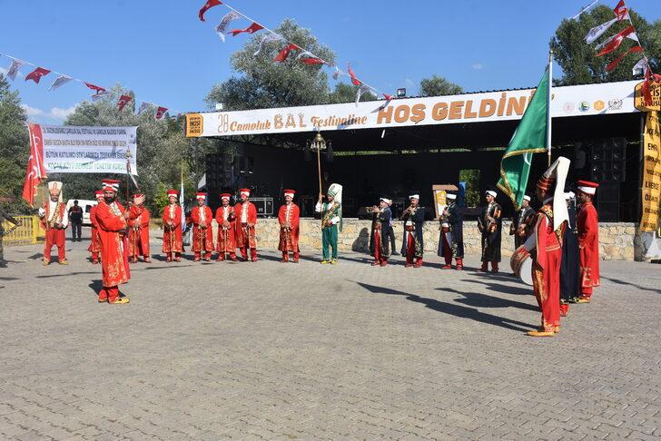 Giresun'da "28. Çamoluk Bal Festivali" gerçekleştirildi G5