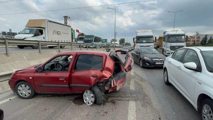 Kocaeli'de zincirleme trafik kazasında 6 kişi yaralandı G2
