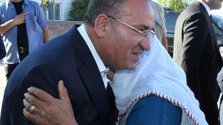 Adalet Bakanı Bozdağ, Yozgat'ta şehit Özdemir'in ailesini ziyaret etti