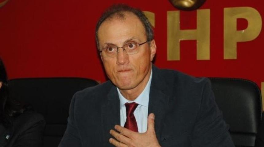 CHP'li Hurşit G&uuml;neş; 'Bakan Fikri Işık &uuml;st &uuml;ste &uuml;ste gaflar yapıyor'