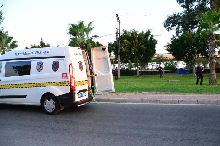 Antalya’da yol kenarında erkek cesedi bulundu G5