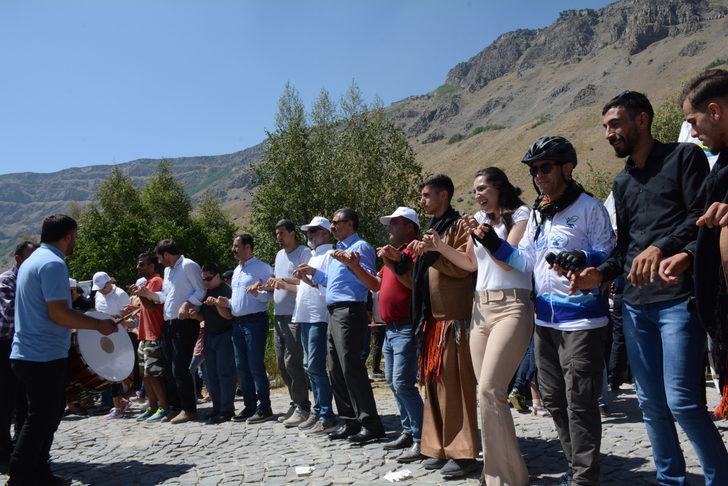 Bitlis'te "Nemrut Yayla Şenliği" düzenlendi G5