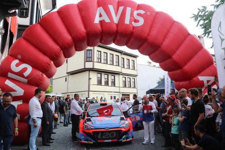 Kütahya'da düzenlenen 100. Yıl Tırmanma Yarışı'nın start seremonisi yapıldı G2