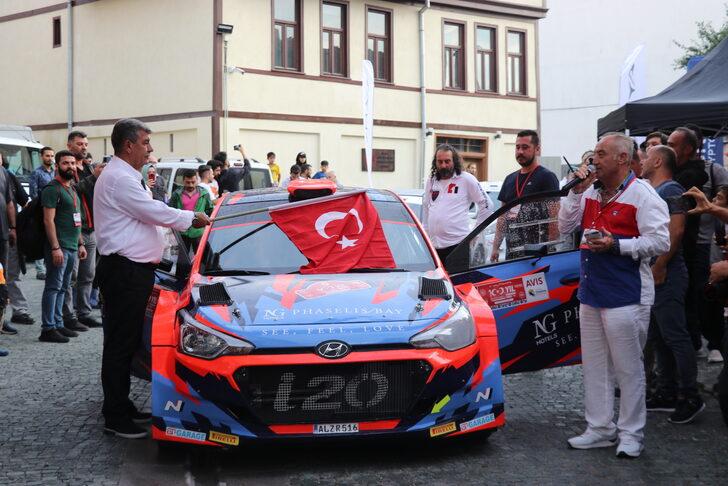 Kütahya'da düzenlenen 100. Yıl Tırmanma Yarışı'nın start seremonisi yapıldı G3