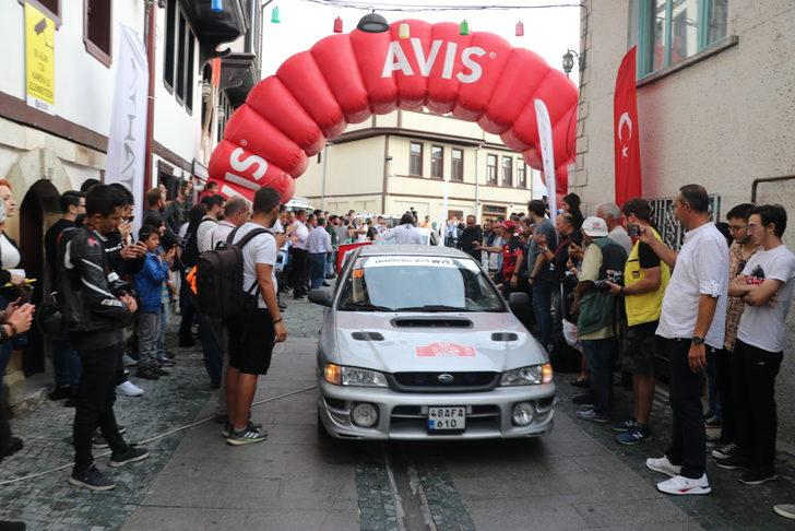 Kütahya'da düzenlenen 100. Yıl Tırmanma Yarışı'nın start seremonisi yapıldı G5