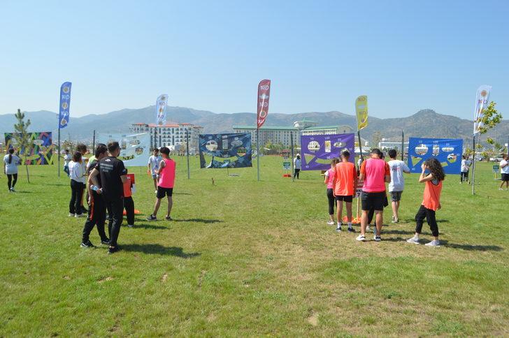 Afyonkarahisar'da "Gençlik Oyunları" etkinliği sürüyor G4