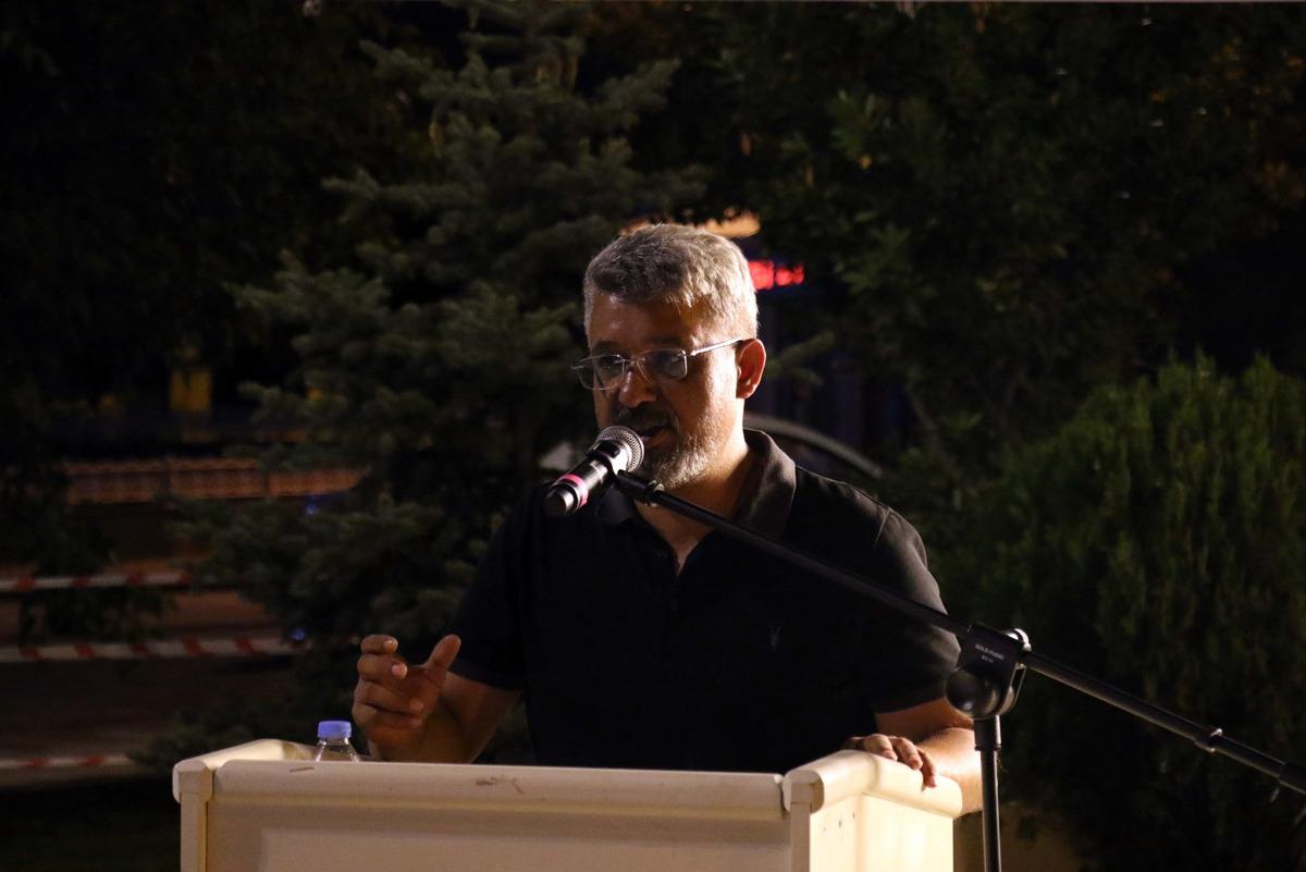 Uşak'ta, AK Parti'nin kuruluşunun 21. yıl d&ouml;n&uuml;m&uuml; kutlandı