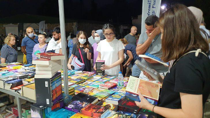 5'inci Edremit Kitap Fuarı başladı G3