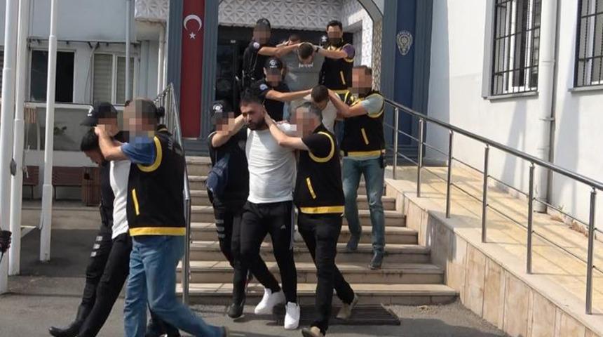 Bursa'da gece kulübünü basmışlardı! 9 şüpheliden 3'ü tutuklandı...