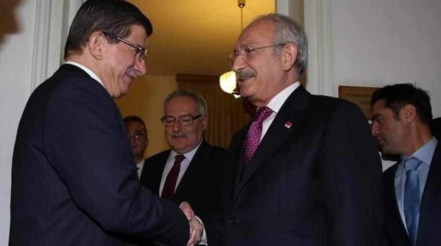 Başbakan Davutoğlu ile CHP lideri Kılı&ccedil;daroğlu 2.5 saat g&ouml;r&uuml;şt&uuml;