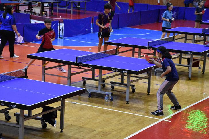 Masa tenisinin küçük sporcuları Ordu'da geleceğe hazırlanıyor G5