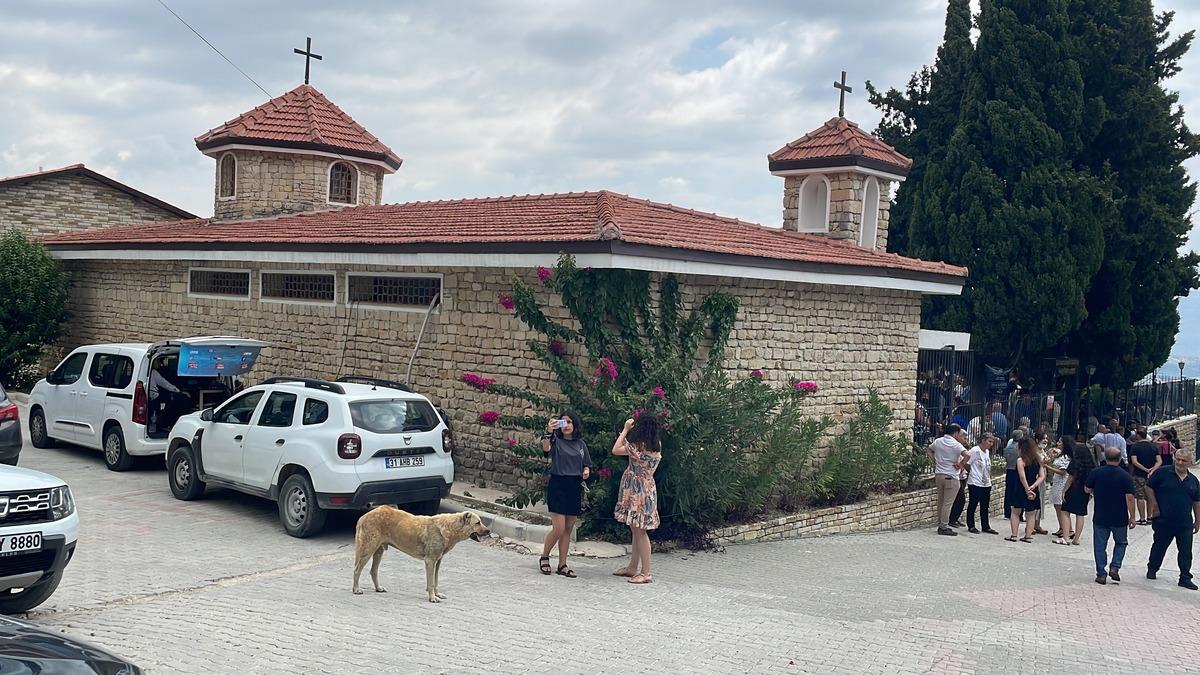 Hatay'da "Meryem Ana Yortusu" ve "&Uuml;z&uuml;m Bayramı" kutlandı