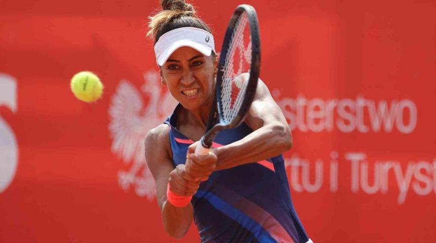 Milli tenisçi Çağla Büyükakçay Polonya'da şampiyonluğa ulaştı!