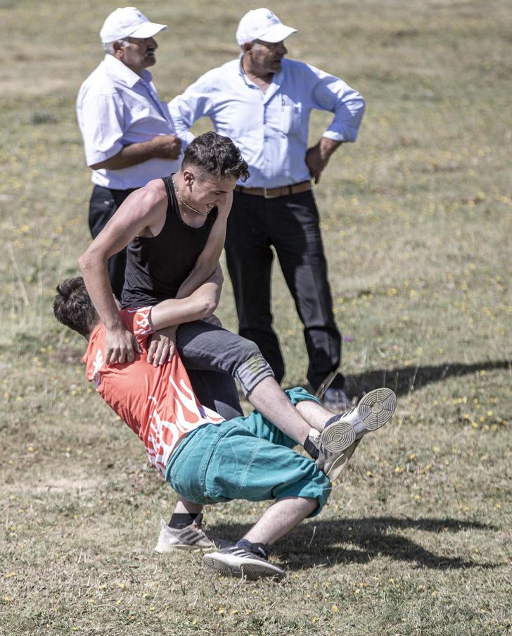 Geleneksel Erzurum Ovası Güreş Festivali, Erzurum'da başladı G3