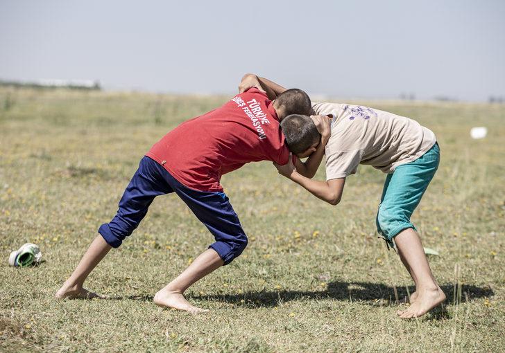 Geleneksel Erzurum Ovası Güreş Festivali, Erzurum'da başladı G4
