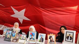 Diyarbakır anneleri evlat nöbetini kararlılıkla sürdürüyor