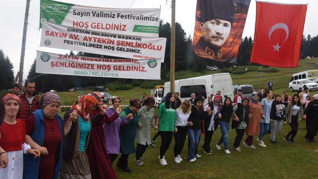 Giresun'da 30. Uluslararası Dereli Kümbet Kültür ve Sanat Festivali düzenlendi