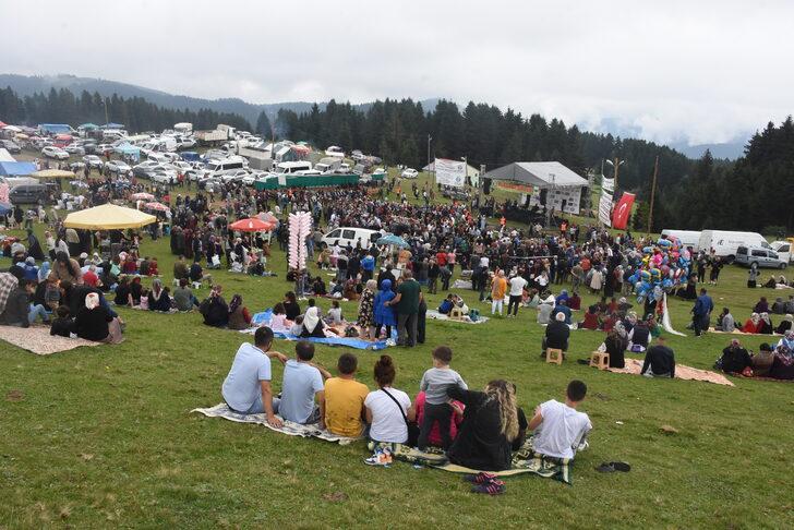 Giresun'da "30. Uluslararası Dereli Kümbet Kültür ve Sanat Festivali" düzenlendi G4