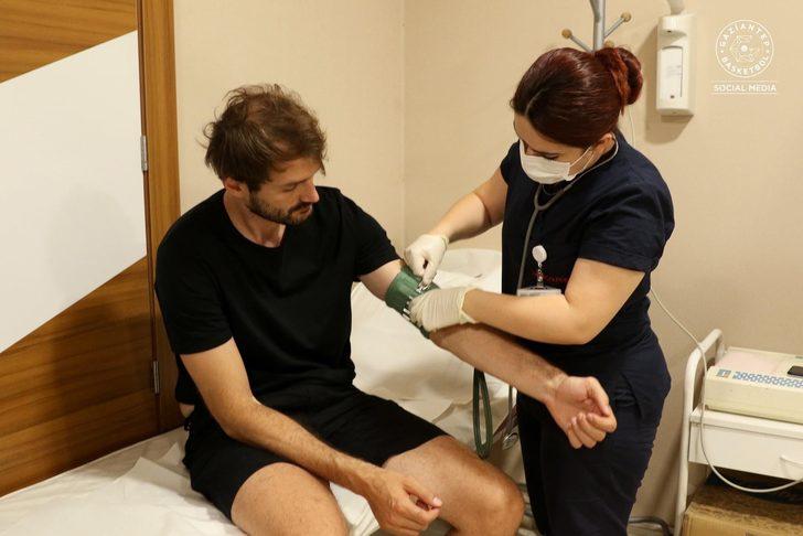 Gaziantep Basketbol'da sporcular sağlık kontrolünden geçirildi G1