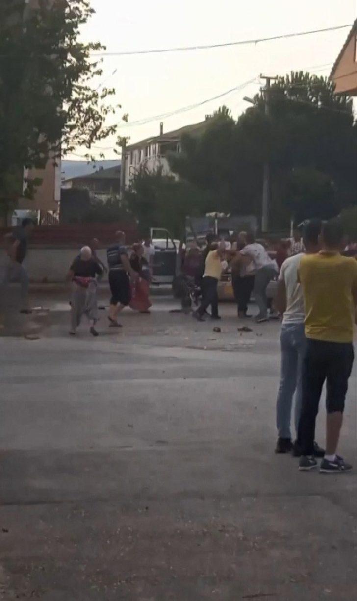 Her şey bir çeyrek altın yüzünden başladı! Kavga bitmiyor: 3. kez birbirlerine girdiler G5