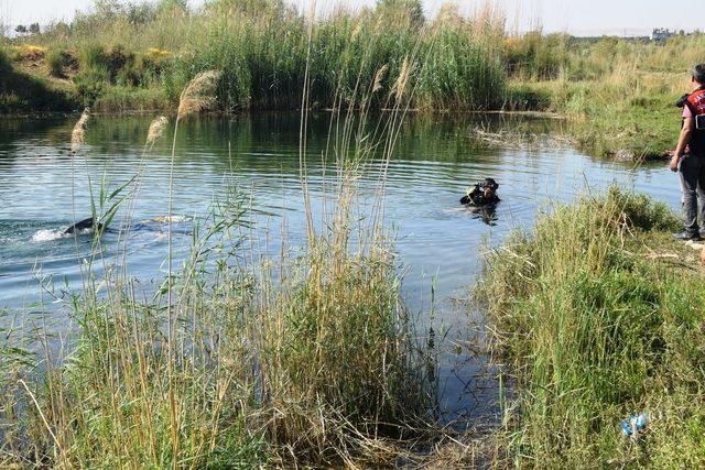 Şanlıurfa'da Fırat Nehri'ne giren 2 kişi boğuldu