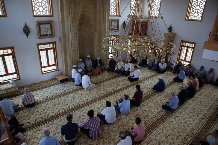 Çorum'da Erol Olçok ve oğlu için mevlit okutuldu G2