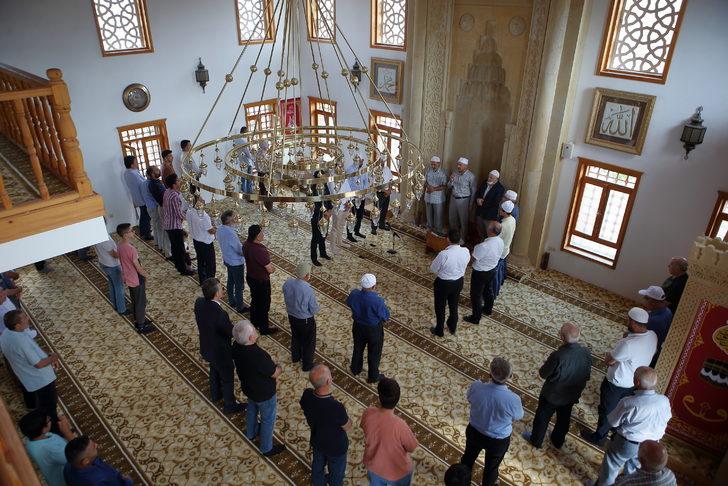 Çorum'da Erol Olçok ve oğlu için mevlit okutuldu G3