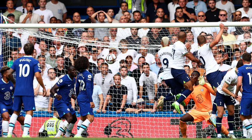Londra derbisi karıştı! Chelsea ile Tottenham yenişemedi...
