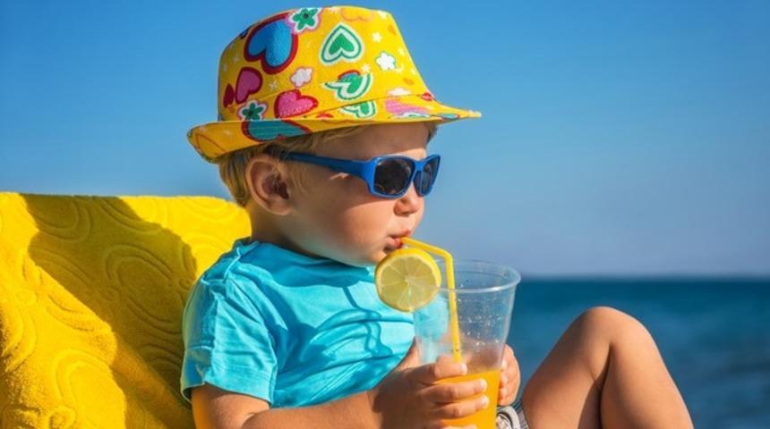 Çocuğunuzu güneşten korumanın 10 püf noktası