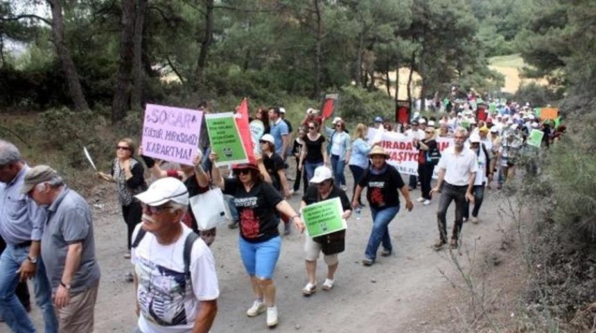 Aliağa'da toplanan çevrecilerden tek ses: Kömürden kurtul