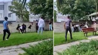 Kız kavgası kamerada! Aralarına alıp meydan dayağı attılar