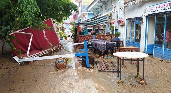 GÜNCELLEME - Bursa'da sağanak hayatı olumsuz etkiledi G5