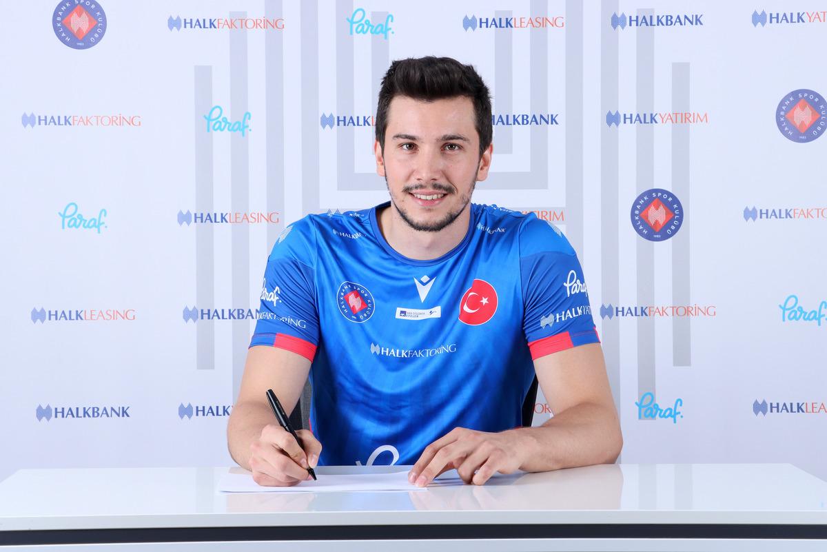 Halkbank Erkek Voleybol Takımı, Oğuzhan Doğruluk'u transfer etti