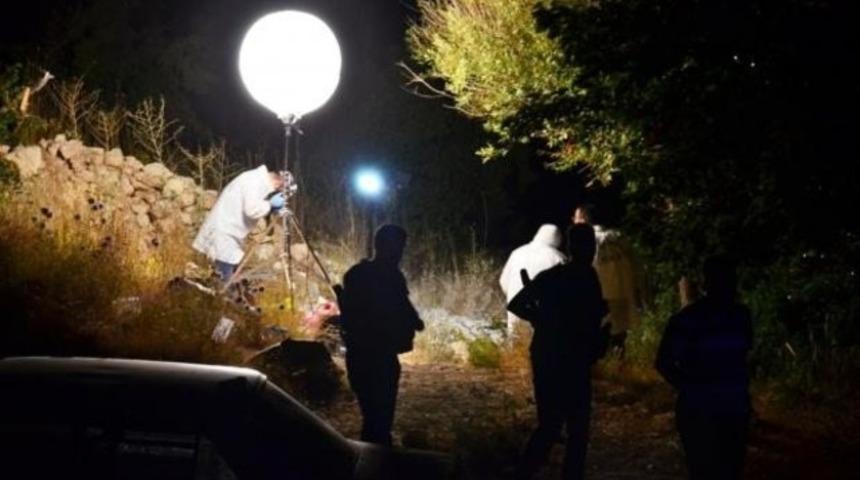 Dere kenarında 4 kişiye ateş açıldı: 2 ölü