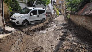 Mudurnu'da sel hasara neden oldu