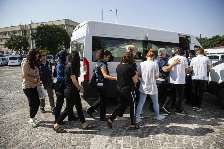 Banyo topu dolandırıcılığının zanlıları adliyeye sevk edildi G4