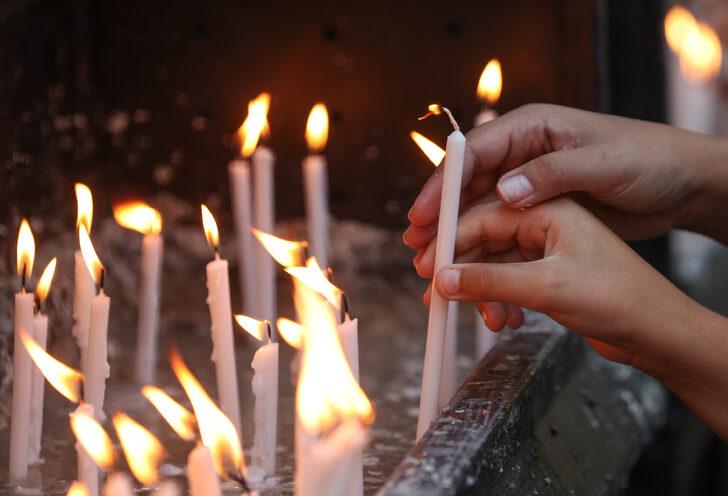 İzmir'deki Meryem Ana Evi'nde "Meryem Ana'nın Göğe Yükseliş Günü" ayini yapıldı G4