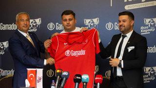 Gamador İnşaat, milli güreşçi Rıza Kayaalp'e sponsor oldu